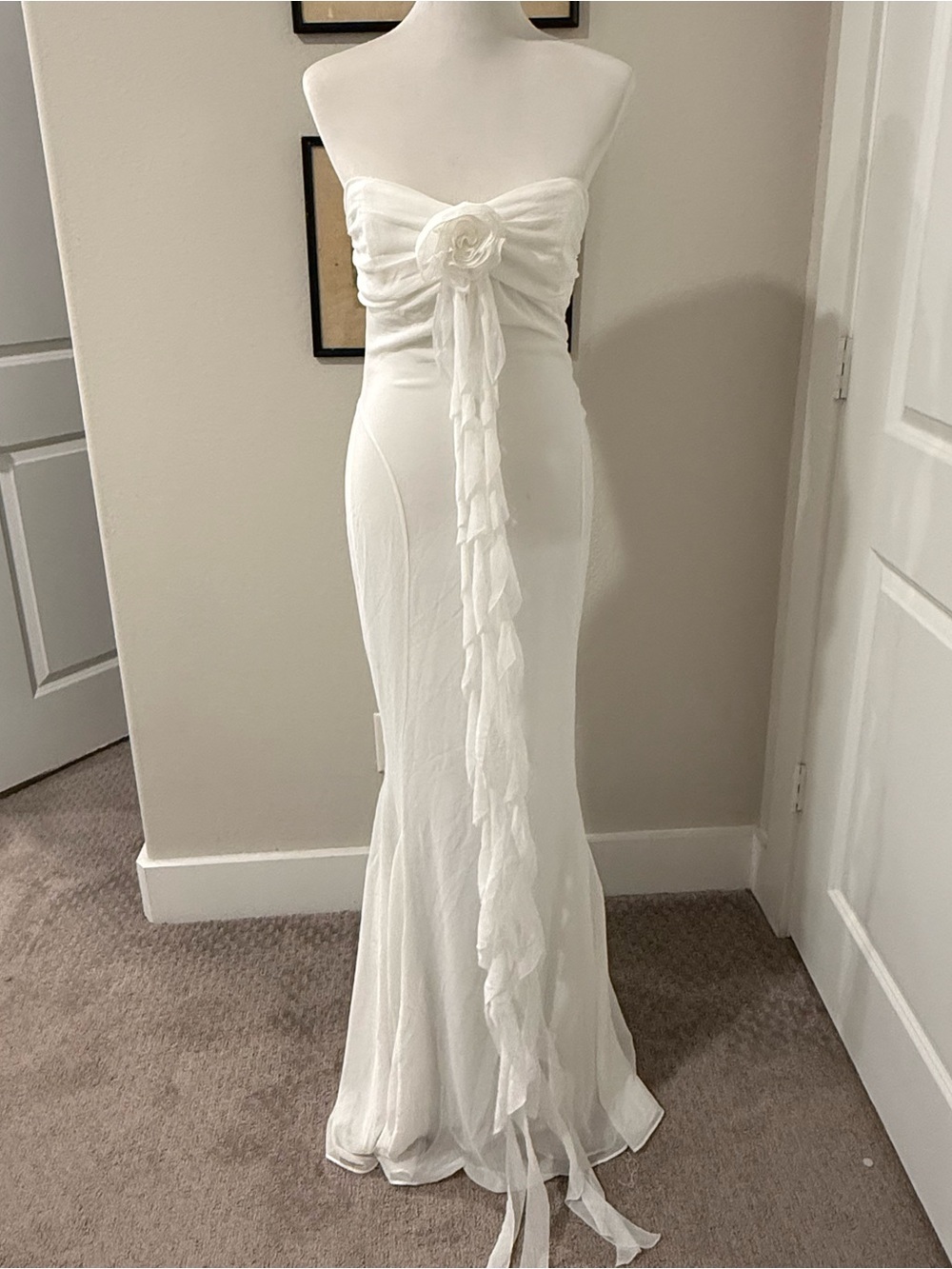 Unique Retrofete White Dress 1/1 Sample Size S